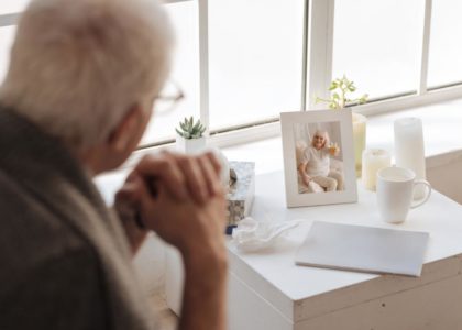 Death and Finances : Eight things to do after a loved one passes away